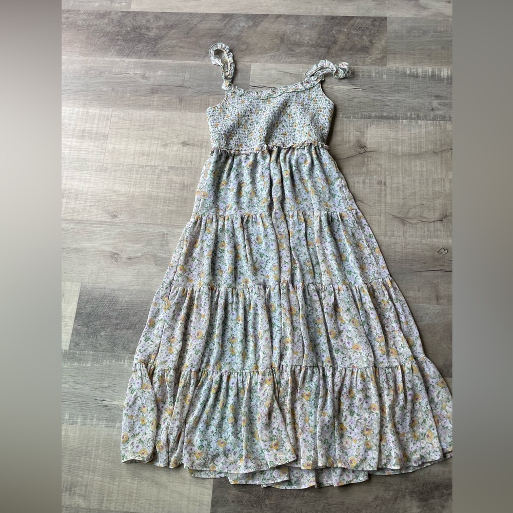 ASTR the Label Lilac Green Floral Smocked Midi Dress, Medium